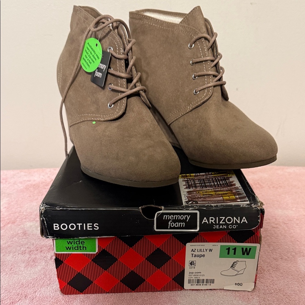 Arizona Jean Company Taupe Ankle Booties